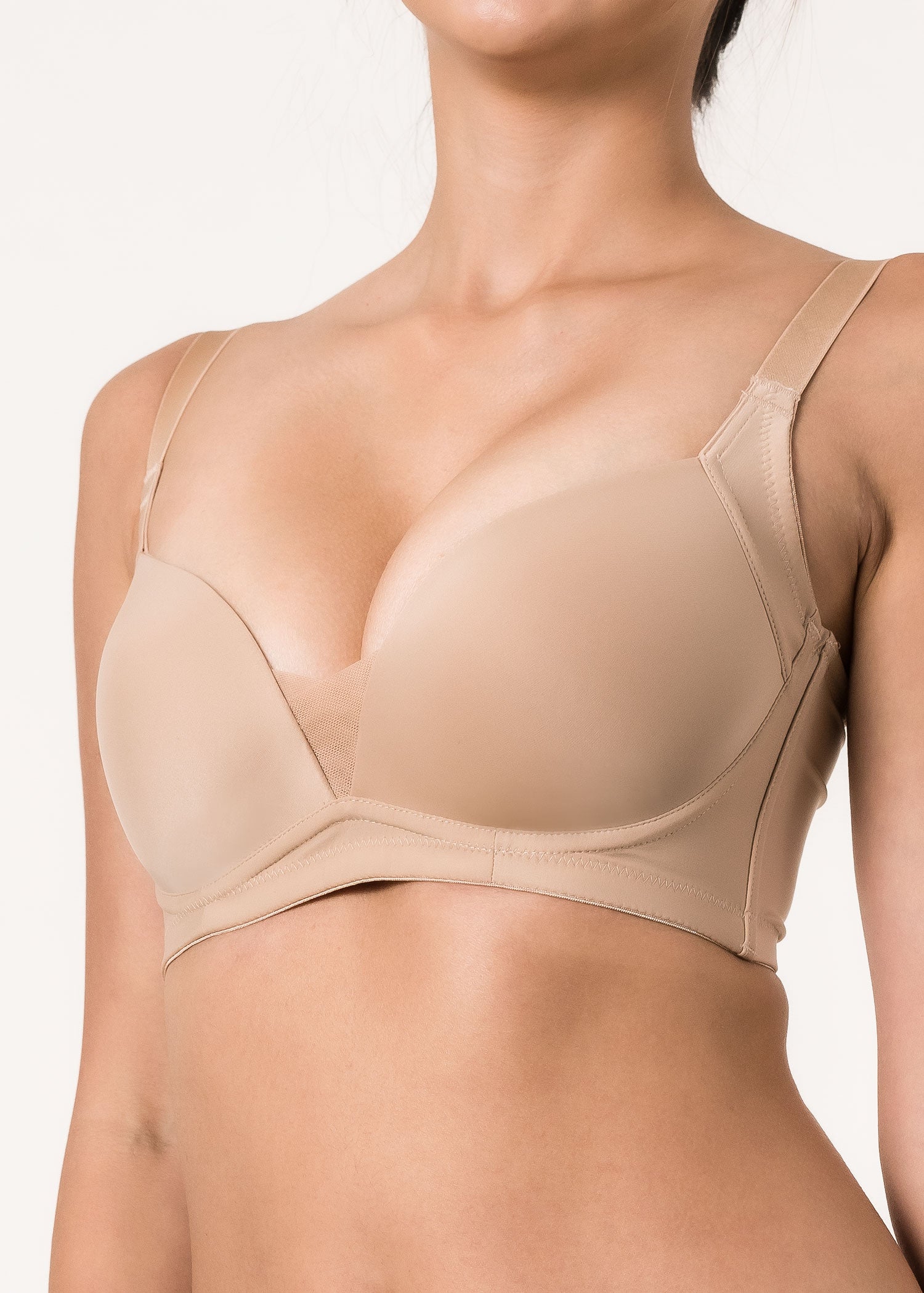 t-shirt-bra-seamless-taupe_00c05f0e-0e68-48b0-aa3d-e05e535c492d.jpg